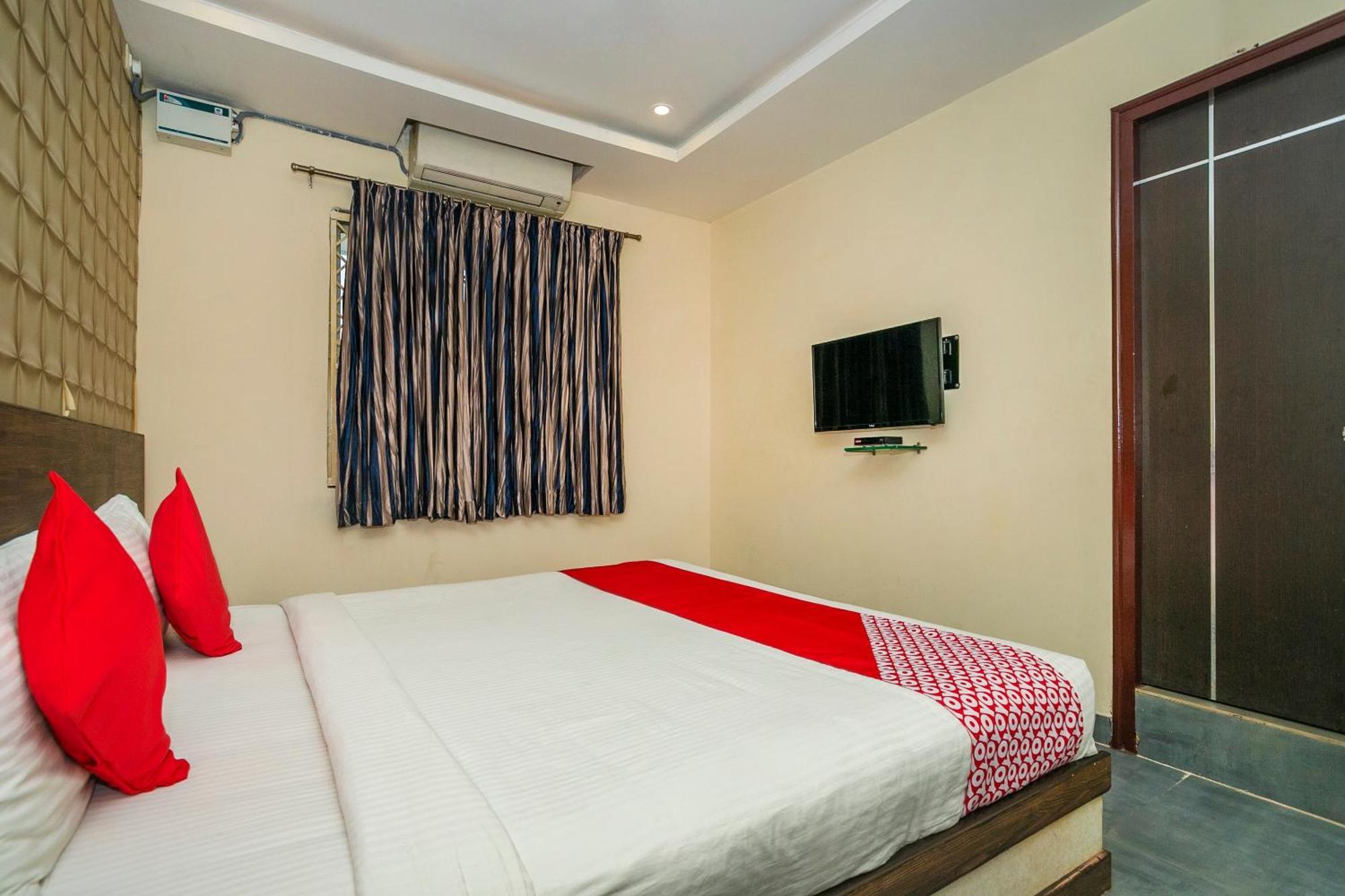 Super Collection O Indian Suites Near Sitara Restaurant Bangalore Exteriör bild