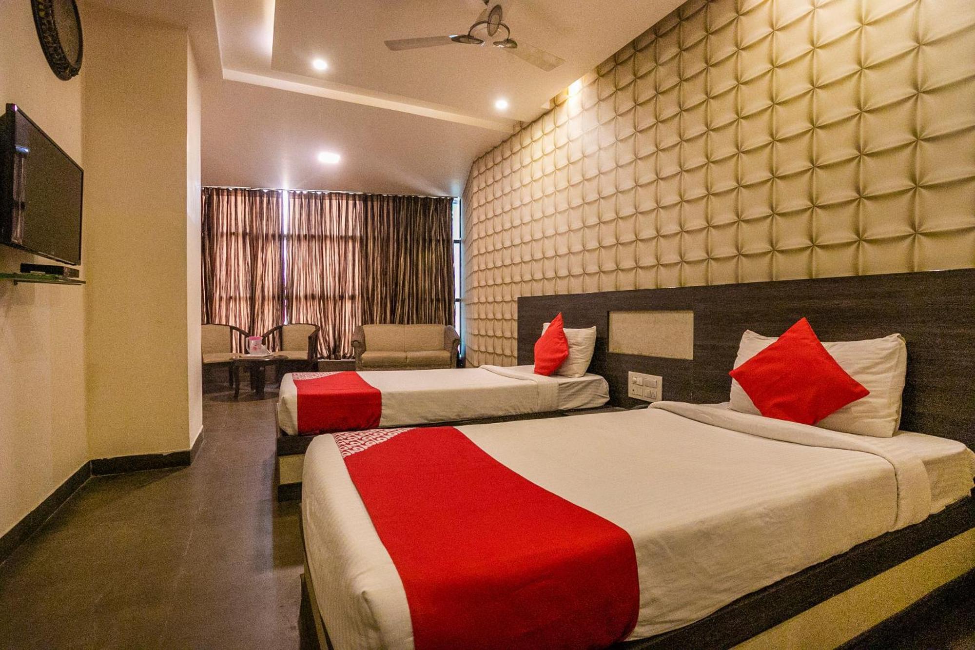 Super Collection O Indian Suites Near Sitara Restaurant Bangalore Exteriör bild